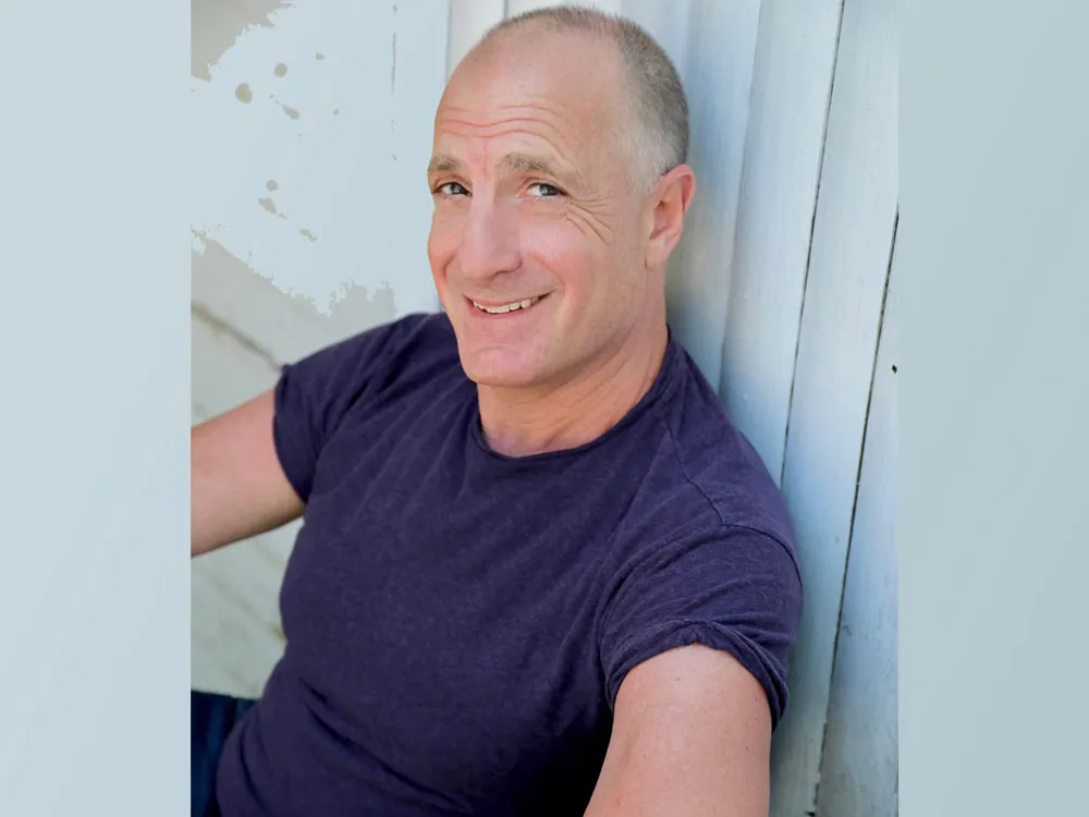 David Rhodes Shakes Up Cabaret with 'Rhodes Less Traveled'