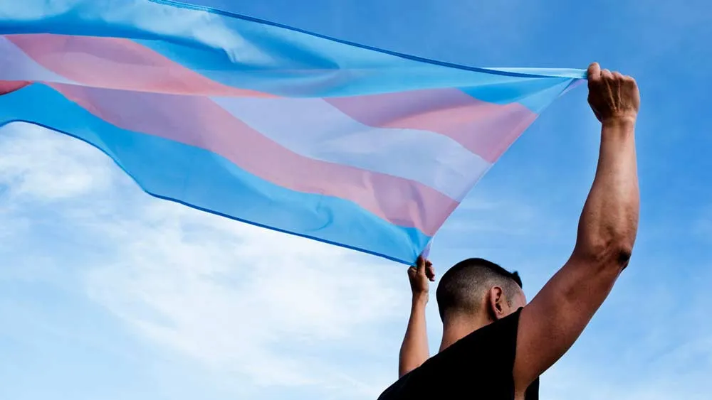 ACLU Taking Up Gender Identity Lawsuit Abandoned by EEOC Following Trump's Order