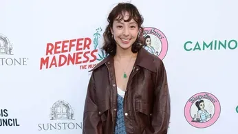 'Modern Family' Alum Comes Out with Quote from Her Own Show and Fans Cheer